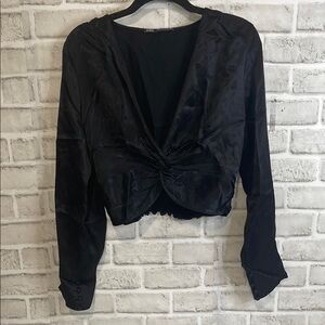 ✨Zara Black Satin Twist Front Blouse Size M✨